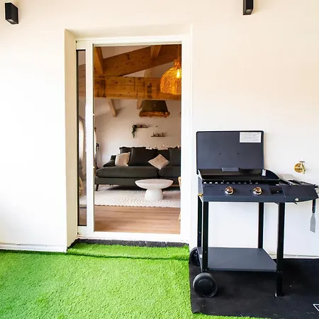 Maison Au Coeur De Avec Garage Et Terrasse Nimes