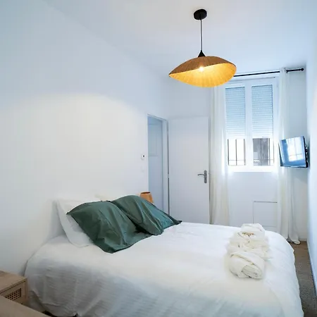 Villa Maison Au Coeur De Avec Garage Et Terrasse *
