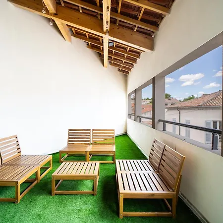Maison Au Coeur De Avec Garage Et Terrasse Nimes